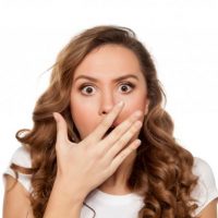 【医療脱毛】ほくろへの影響は?気になる噂の真相を探る